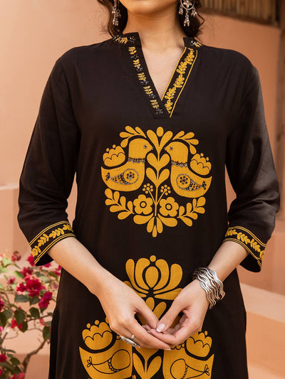 Indyancart SN Women's Ethnic Motifs Printed Mandarin Collar Straight Kurta & Palazzos
