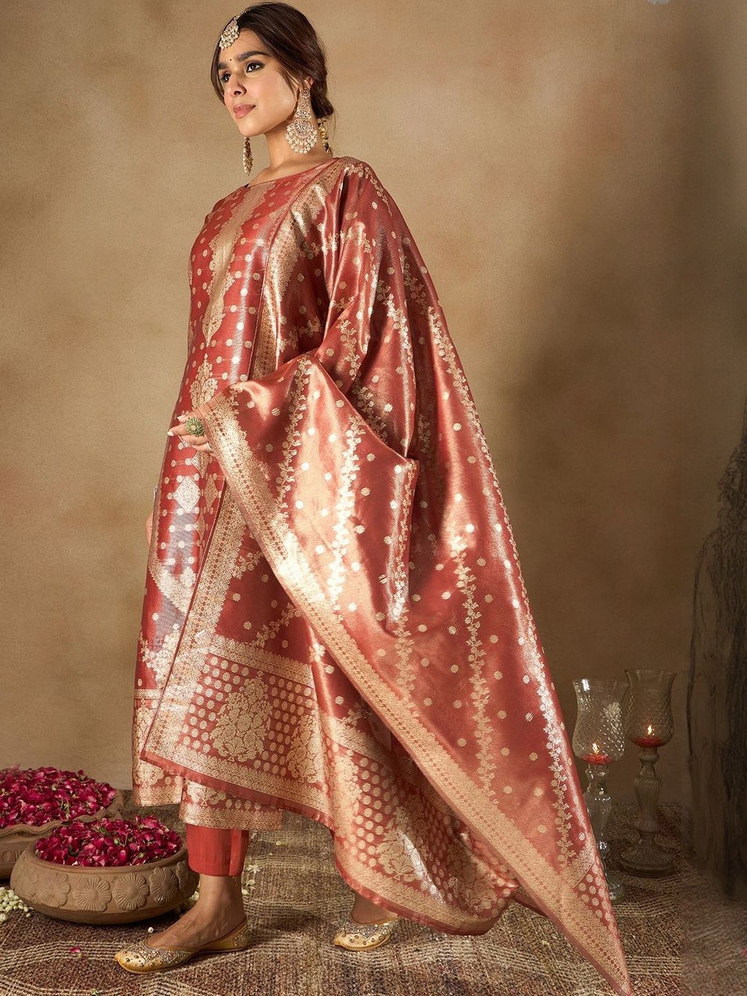Women Ethnic Motifs Woven Design Regular Kurta With Trousers & Dupatta