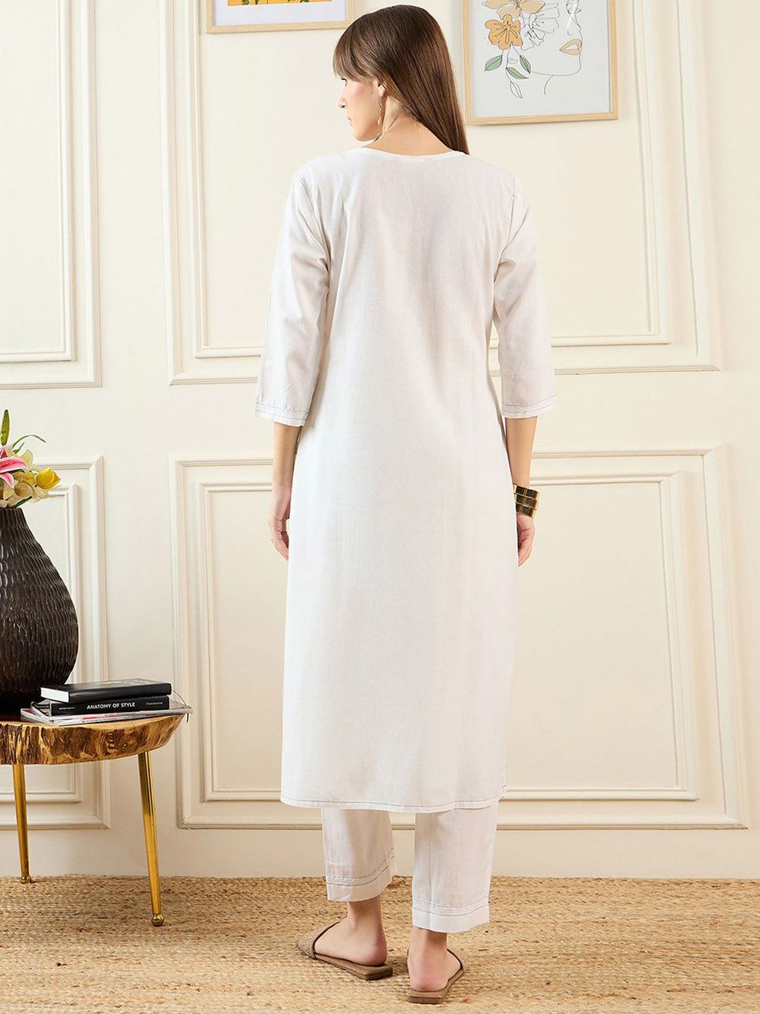 Indyancart IE Floral Embroidered Notched Neck Pure Cotton Straight Kurta With Trousers
