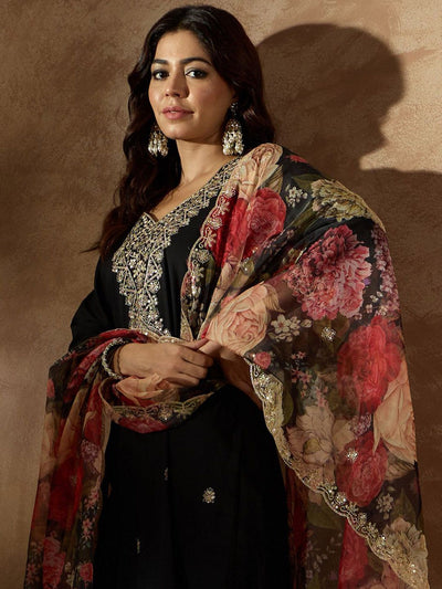 Indyancart IE Women Ethnic Motifs Embroidered Regular Kurta with Trousers & With Dupatta