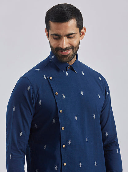 Men's Navy Blue Cotton Straight Kurta And Pyjama Set.