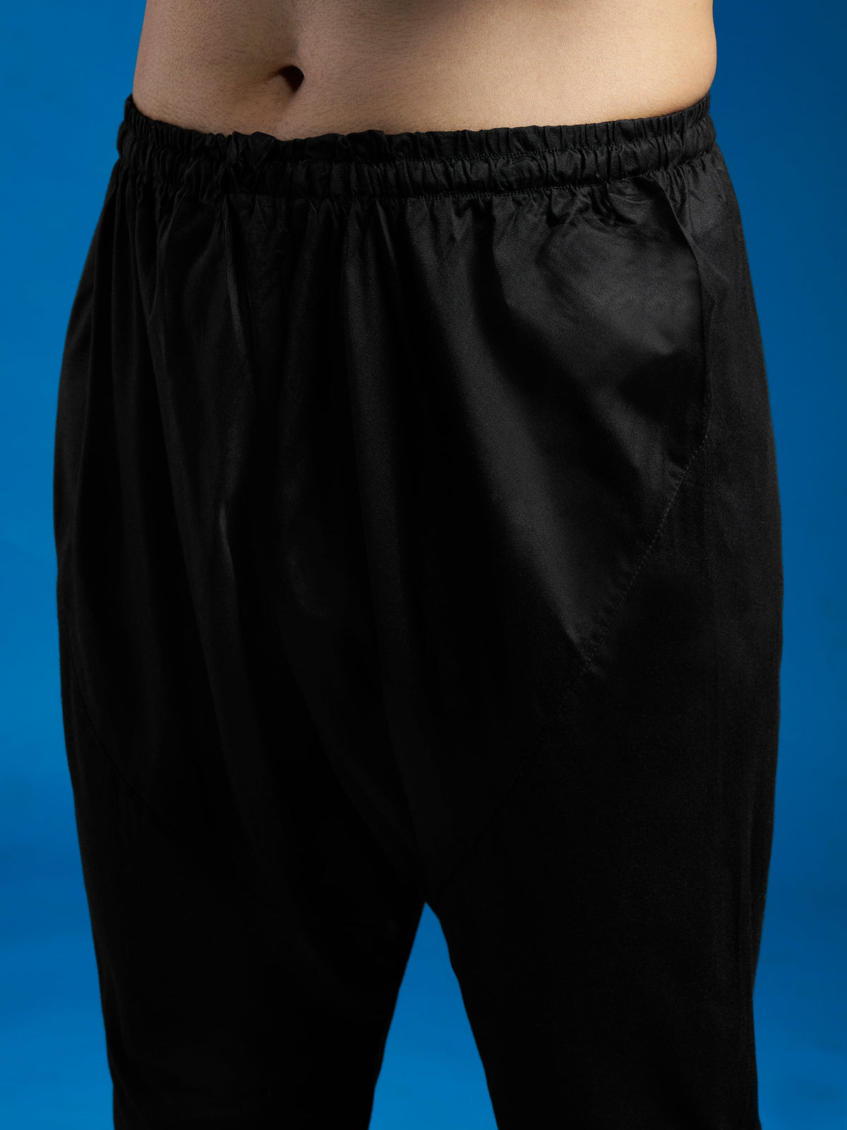 Men's Black Georgette Straight Kurta And Pyjama Set