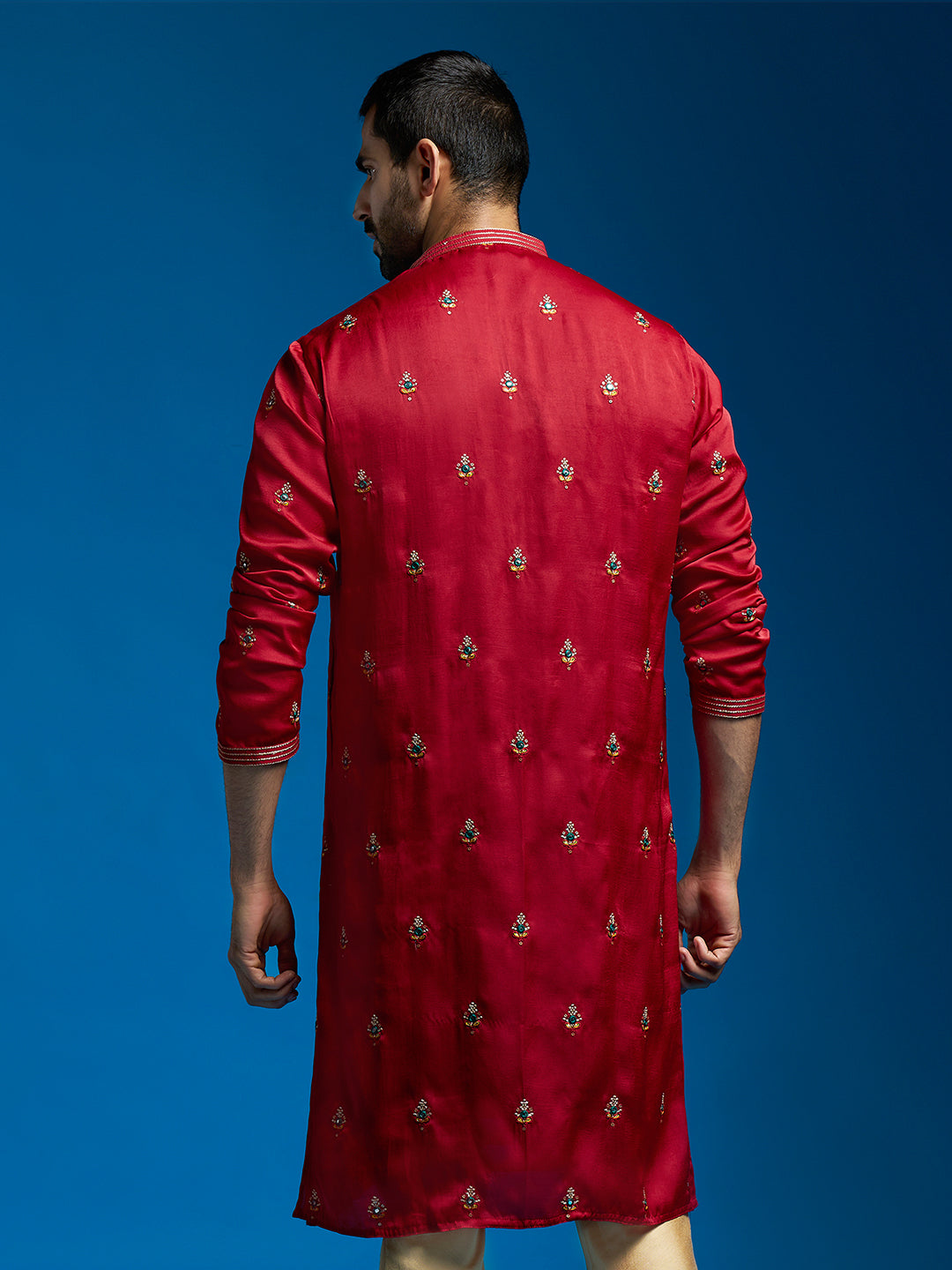 Men's Maroon Silk Blend Straight Kurta And Pyjama Set