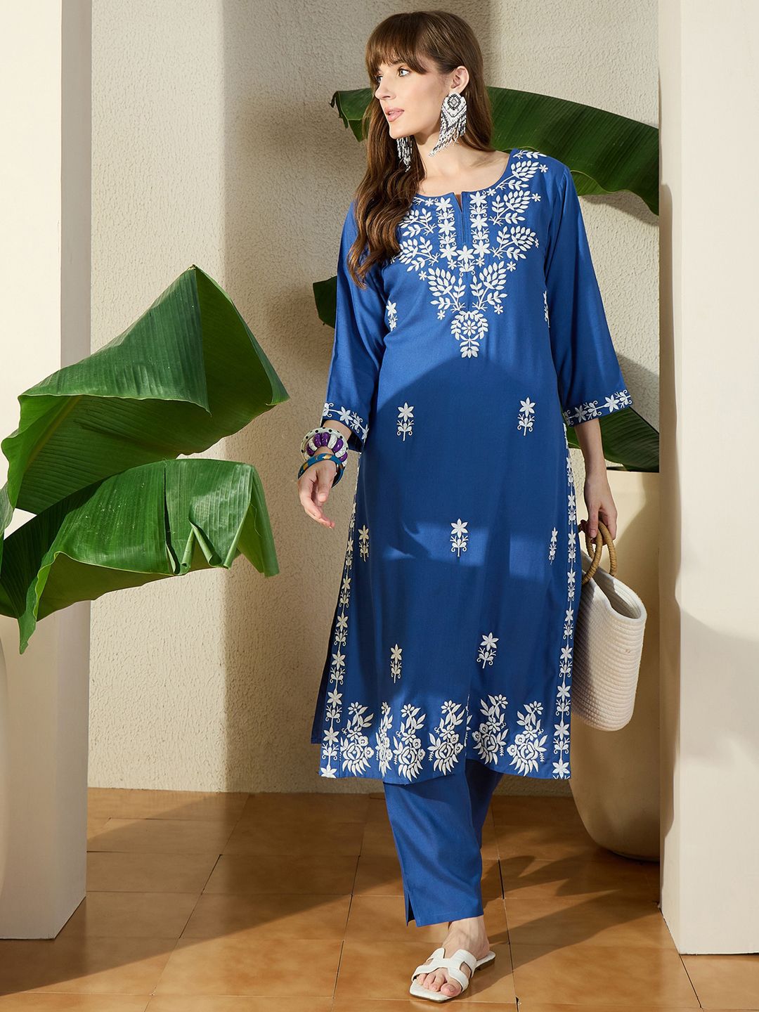 Indyancart IE Embroidered Round Neck Tunic With Trousers