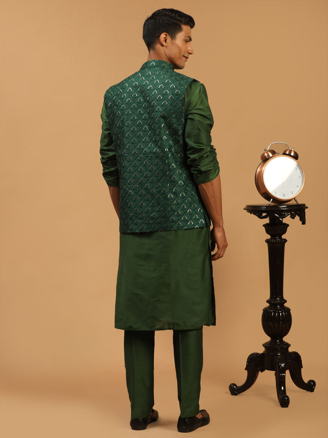 Men's Green Silk Blend Straight Jacket  Kurta and Pyjama Set