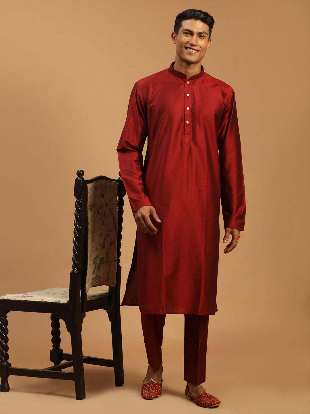Men's Maroon Viscose Straight Kurta  Pyjama & Dupatta Set