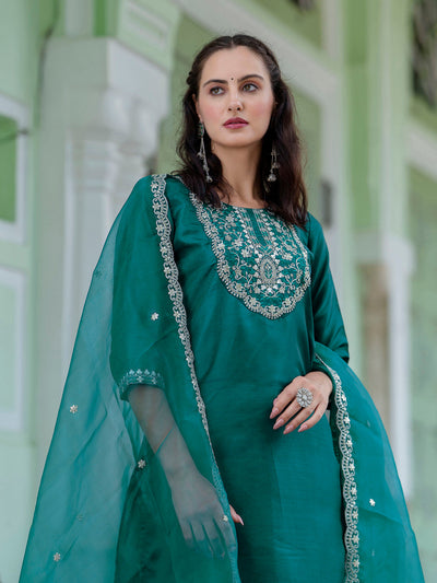 Indyancart VV Muskan Silk Blend Embroidered Kurta Set with Dupatta