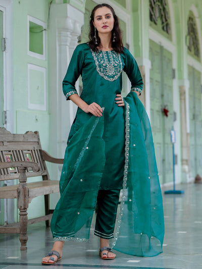 Indyancart VV Muskan Silk Blend Embroidered Kurta Set with Dupatta