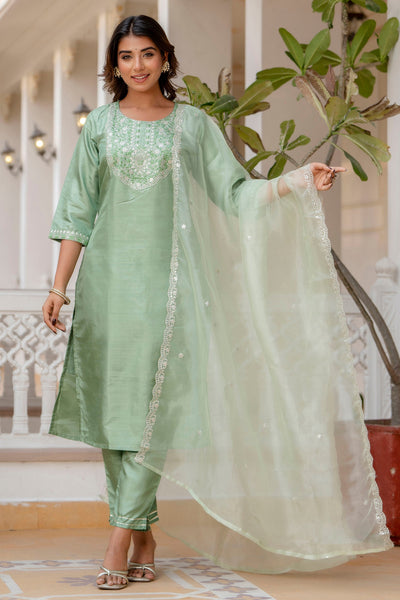 Indyancart VV Durga Silk Blend Embroidered Kurta Set with Dupatta
