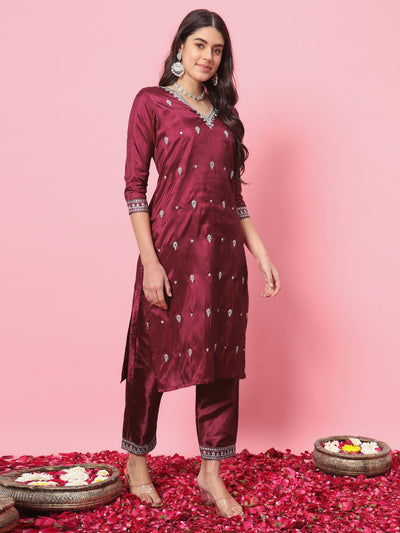 Indyancart VV Yatra Silk Blend Kurta and Trouser Set with Organza Dupatta