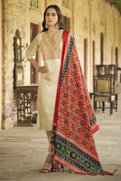 Indyancart VV Maya Women Kurta and Trousers Pant Set Silk Blend