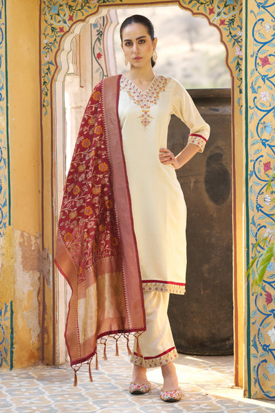 Indyancart VV Varnika Womens Silk Blend Kurta Pant Set with Banarasi Dupatta Embroidered Ethnic Wear for Elegant Look
