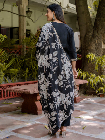 Indyancart VV Women's Kurta and Pant Sets Viscose Rayon Fabric