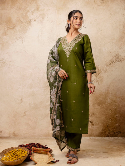 Indyancart VV Women's Kurta and Pant Sets Viscose Rayon Fabric