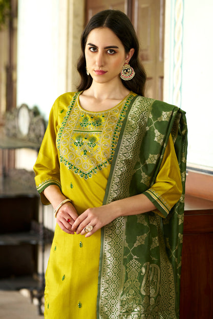 Dhiyona VV Reedhima Lemon Silk Blend Kurta With Dupatta Set