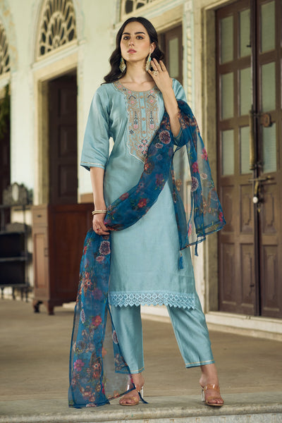Indyancart VV Vedika Women Kurta and Pant Sets Viscose Rayon Fabric