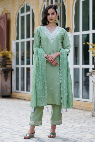 Indyancart VV Meera Women Kurta and Pant Sets Silk Blend Fabric