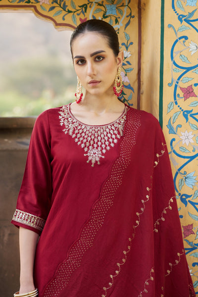 Indyancart VV Divyaa Womens Embroidered Viscose Rayon Kurta Pant Set with Chanderi Silk Dupatta Stylish Ethnic Wear
