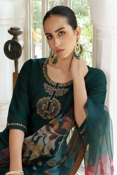 Indyancart VV Aarti Women Kurta and Pant Sets Cotton Silk Fabric
