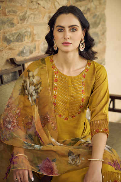 Indyancart VV Ikat Women Kurta and Pant Sets Cotton Silk Fabric