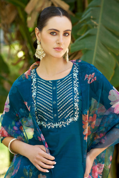 Indyancart VV Yashika Women Kurta and Pant Sets Cotton Silk Fabric