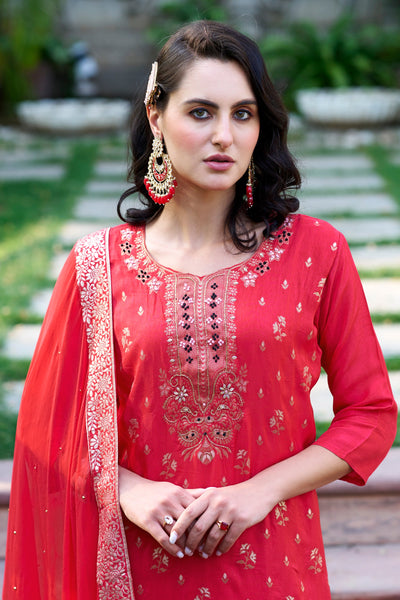 Indyancart VV Kalpana Women Kurta and Pant Sets Dupatta Viscose Rayon Silk Blend with Handwork
