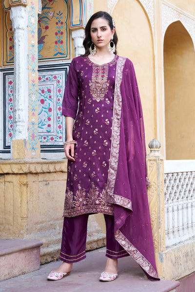 Indyancart VV Arya Women Kurta and Pant Sets Dupatta Viscose Rayon Silk Blend with Handwork