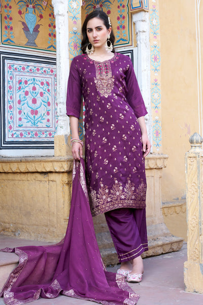 Indyancart VV Arya Women Kurta and Pant Sets Dupatta Viscose Rayon Silk Blend with Handwork