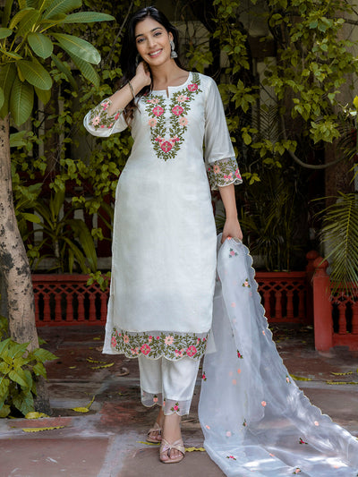 Indyancart VV Women's Silk Blend Kurta Pant Dupatta Set