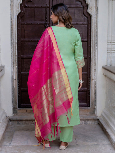 Indyancart VV Women's Kurta Set with Dupatta Foil Print Kurta Set forIndyancart VV Women's