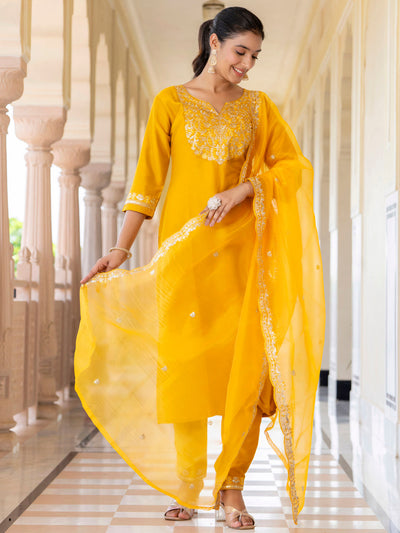 Indyancart VV Women's Silk Blend Kurta Pant Dupatta Set