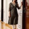 Dhiyona VV Women's Embroidered Silk Blend Straight Kurta