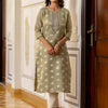 Dhiyona VV Women's Embroidered Silk Blend Straight Kurta