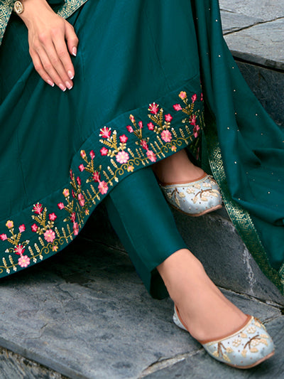 Indyancart VV Women's Silk Blend Kurta Pant Dupatta Set