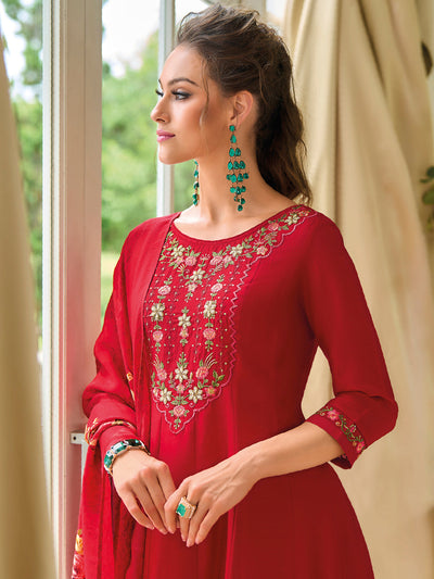 Indyancart VV Women's Silk Blend Kurta Pant Dupatta Set