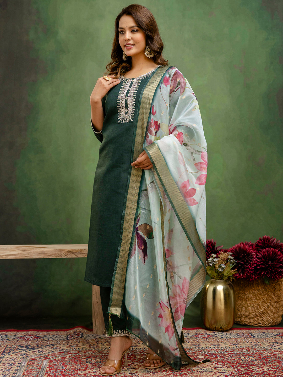Dhiyona VV Haimavati Green Women Kurta and Trousers Pant Sets Cotton Blend