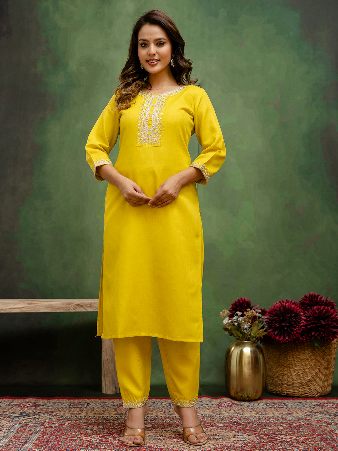 Dhiyona VV Joshika Women Kurta and Trousers Pant Sets Cotton Blend