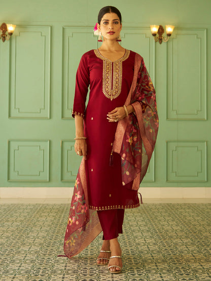 Dhiyona VV Bhuvika Beads Embroidered Maroon Women Kurta Sets With Dupatta Straight Suits