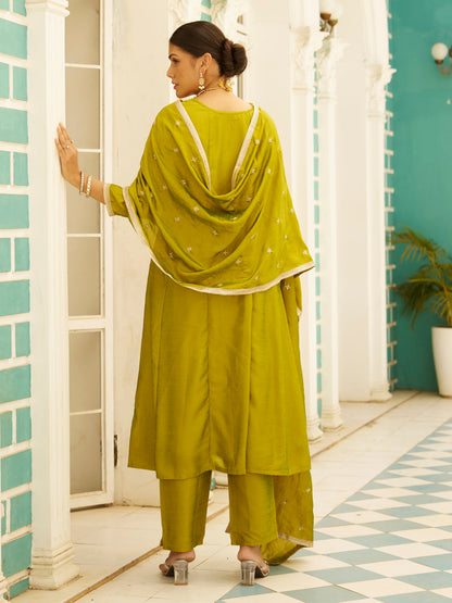 Dhiyona VV Kanya Elegant Silk Blend Anarkali Kurta Set with Embroidered Dupatta Flowy Fit and Stunning Style