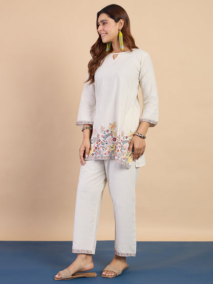 Dhiyona VV Off-white Women's Designer Kurta Pant Set Premium Pattern