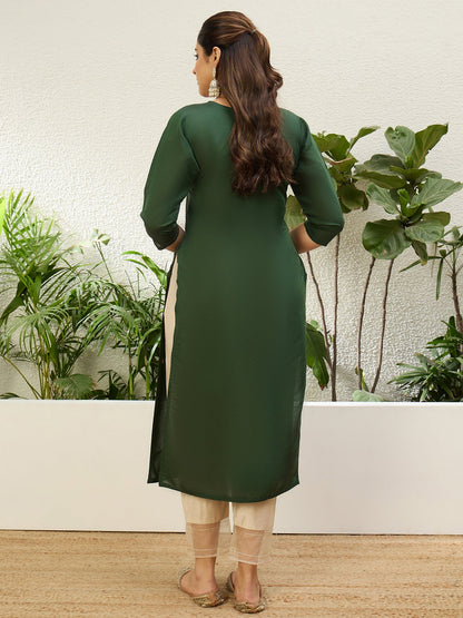 Dhiyona VV Green Women Embroidered Silk Blend Straight Kurta