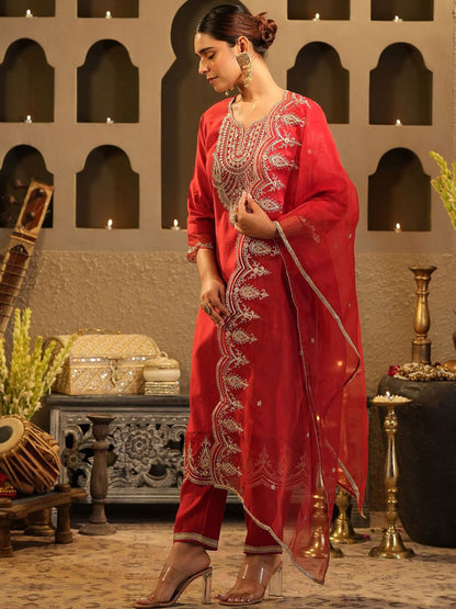 Indyancart IE Women's Women Ethnic Motifs Embroidered Regular Liva Kurta with Trousers & With Dupatta