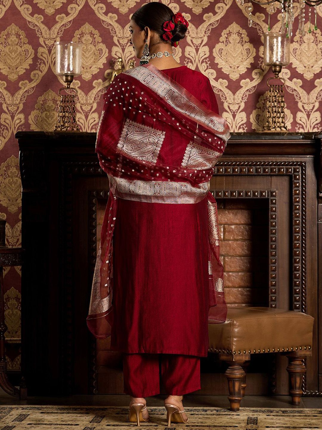 Indyancart IE Ethnic Motifs Zari Embroidered Liva Kurta with Trouser & Dupatta