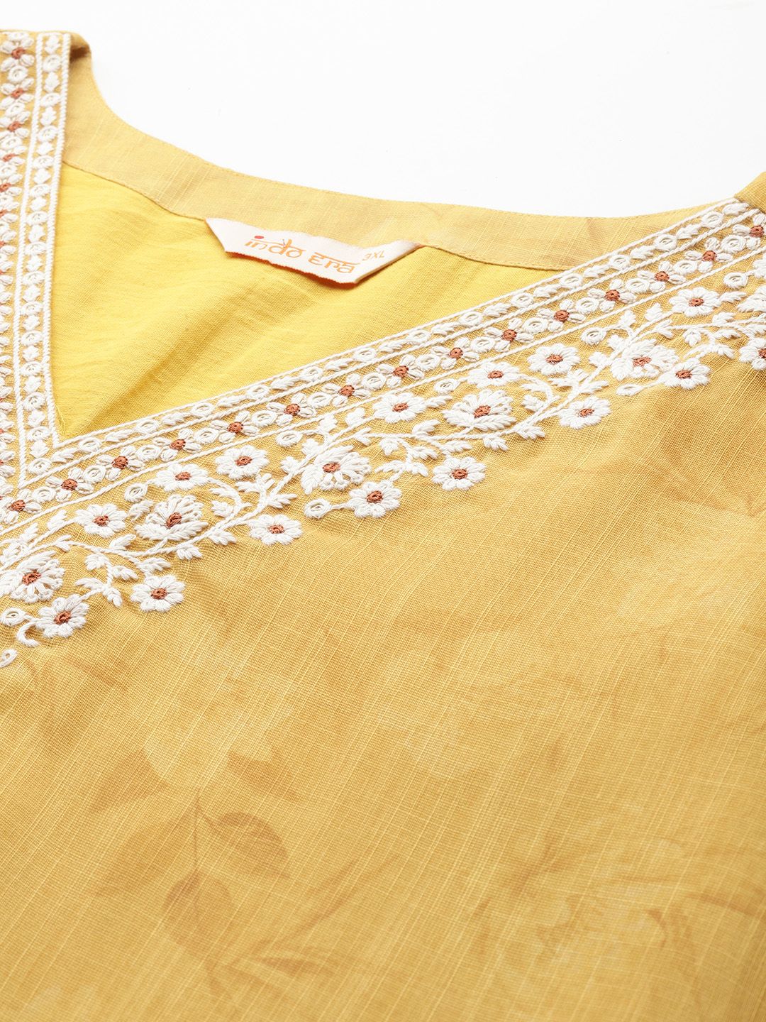 Indyancart Women's Plus Size Floral Print Regular Thread Work Kurta with Palazzos & Dupatta