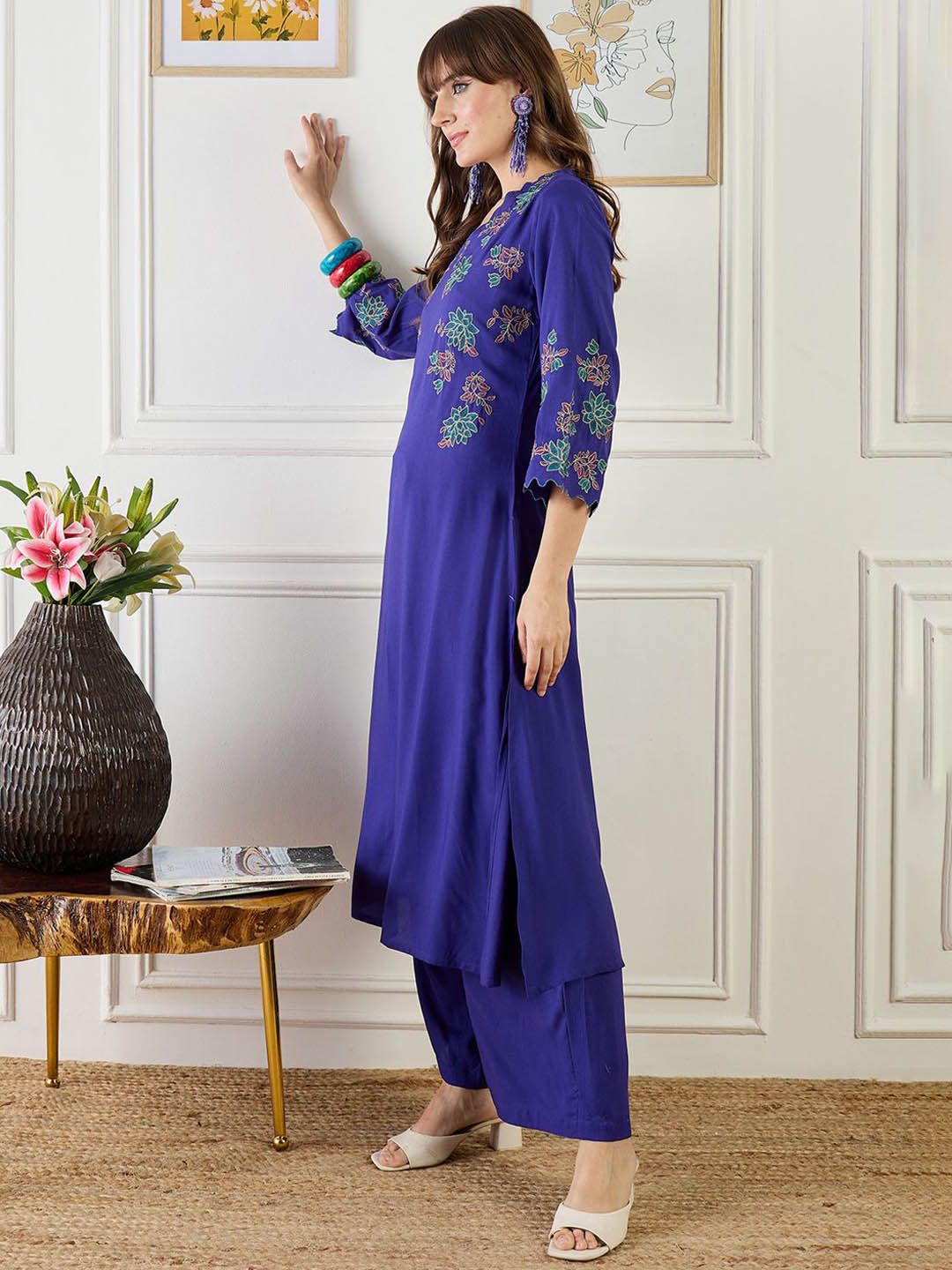 Indyancart IE Embroidered Pure Cotton A-Line Tunic With Trousers Co-Ords