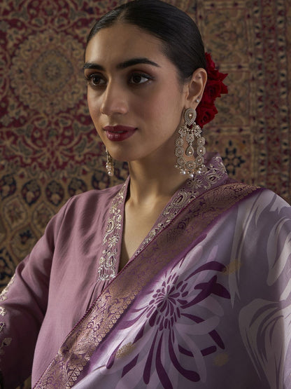 Floral Embroidered Regular Thread Work Straight Kurta With Trousers & Dupatta
