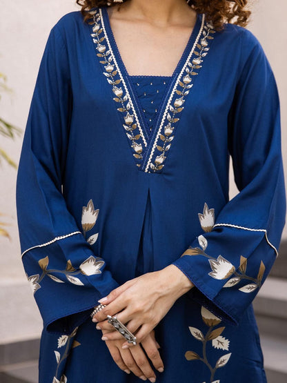 Indyancart IE Printed V-Neck A-Line Top With Palazzo Co-Ords
