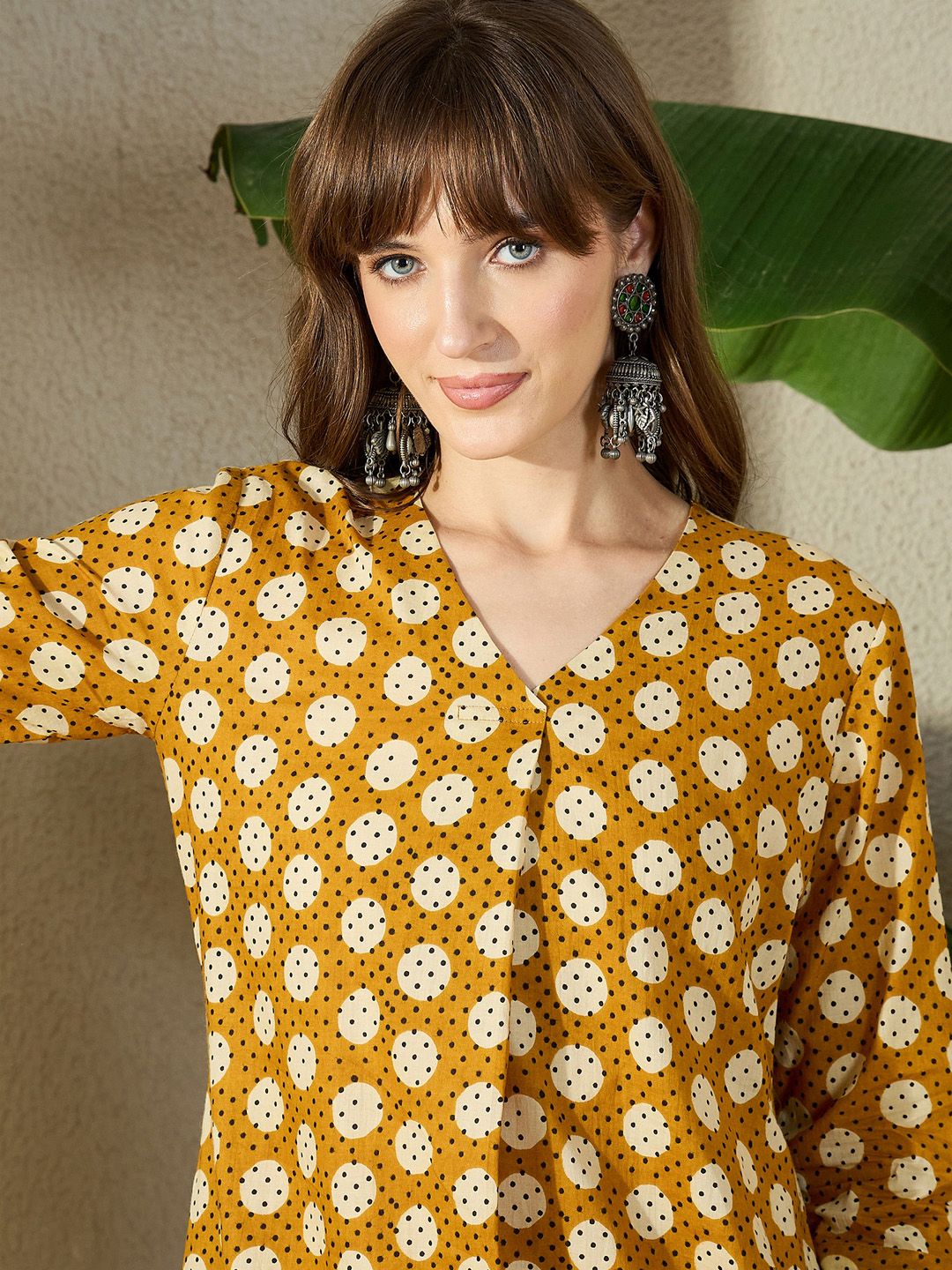 Women Mustard Printed Regular V-Neck Pure Cotton Kurta Sets