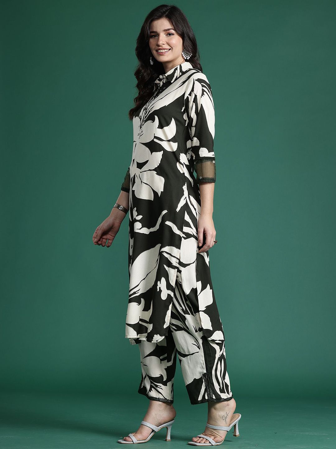 Indyancart IE Floral Printed Three-Quarter Sleeves Tunic With Trouser