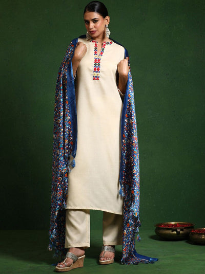 Indyancart VA Women'sEmbroidered Thread Work Mandarin Collar Straight Kurta with Trousers & Dupatta
